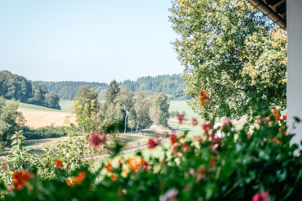 Blick vom Balkon im Restaurant und Landhotel Winter auf der Schwäbischen Alb.
